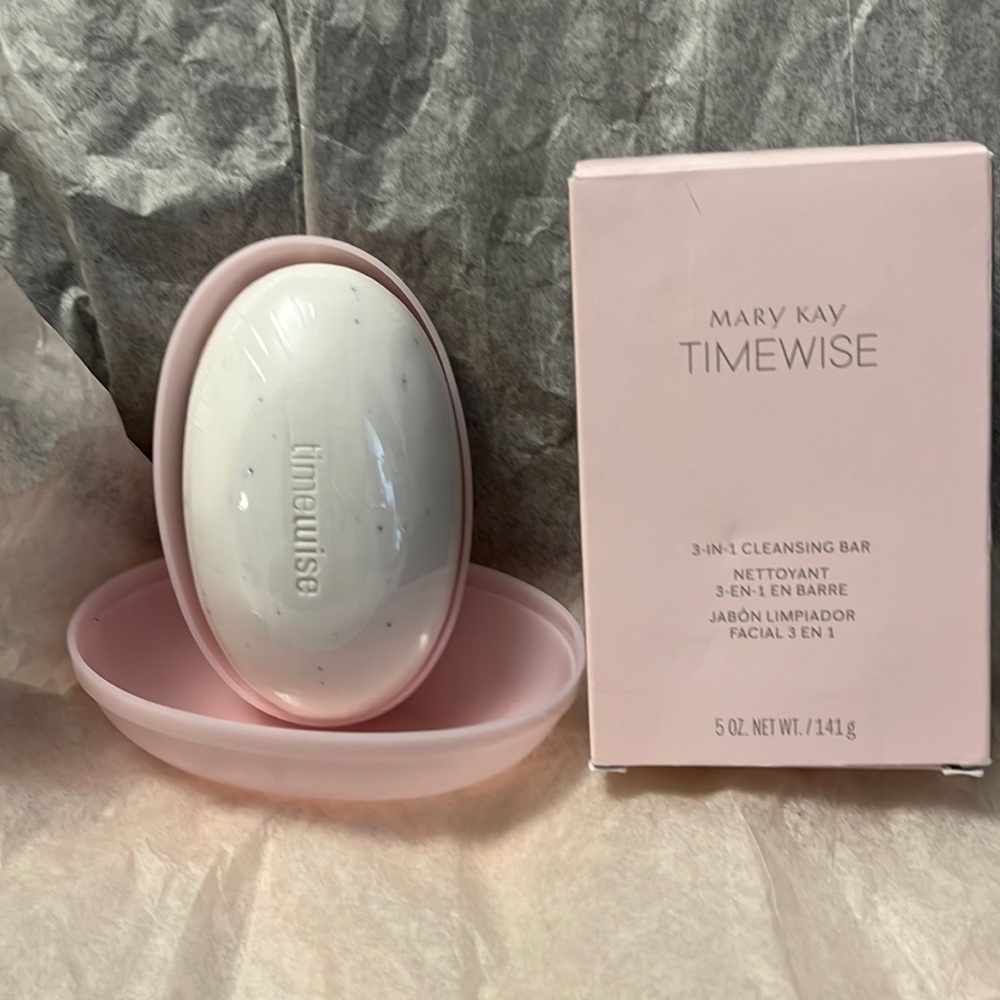 Mary Kay Three in one cleansing bar